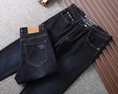 2025春先BURBERRY バーバリージーンズ/デニムフレッシュ