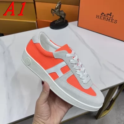 HERMES スニーカー若者に大人気★ストリート系コーデの要