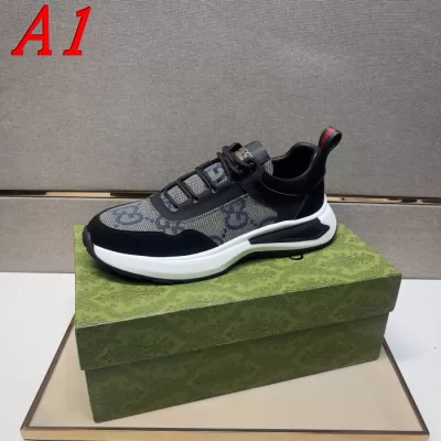 GUCCI スニーカー冬の定番カラー★ネイビー&マルーンで大人っぽく