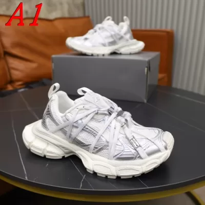 BALENCIAGAスニーカー【特別価格】ストリート系ビンテージ風★学生に人気