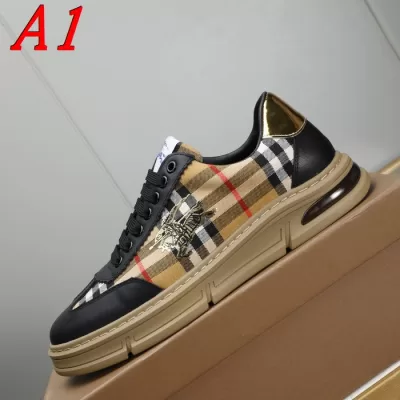 BURBERRY スニーカー旅行用に最強！コンパクトで荷物にならない軽さ