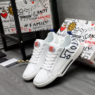 DOLCE＆GABBANA スニーカー秋のアウトドアシーズン！耐久性重視のトレイルモデル