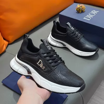 DIOR スニーカー【期間限定】柔軟フィット感!ジム&散歩に万能シューズ