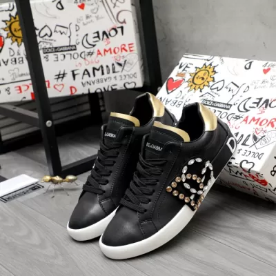 DOLCE＆GABBANA スニーカー秋冬必須！防寒＆通気性を両立したハイカット