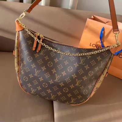 2025 完成度が高い わきの下包み LOUIS VUITTON ルイヴィトン 39CM