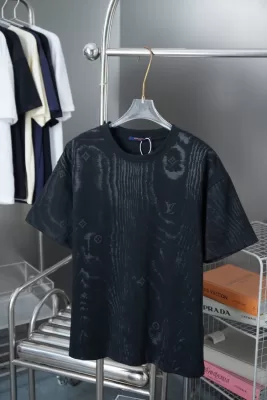 LOUIS VUITTONルイヴィトン 2025新作 クルーネック 半袖Tシャツ ディープ