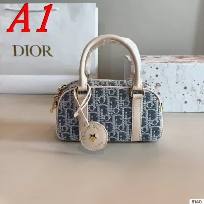 2025 ロゴ入り ハンドバッグ DIOR ディオール 20CM