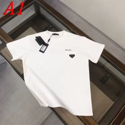 2025新作 PRADAプラダ クルーネック 半袖Tシャツ 数量限定