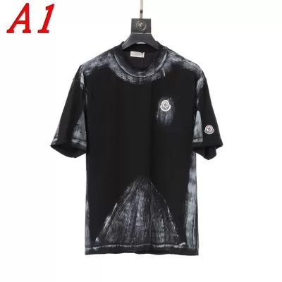 MONCLERモンクレール 2025新作   ラウンドネック 半袖Tシャツ   スリムシルエット