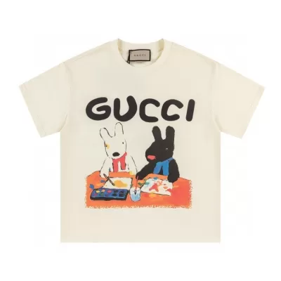 GUCCIグッチ 2025新作   ラウンドネック 半袖Tシャツ   ネーム入り
