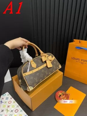 2025 フェミニン ショルダーバッグ/ハンドバッグ LOUIS VUITTON ルイヴィトン 28CM
