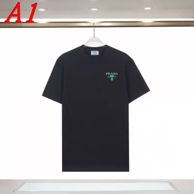 2025新作 PRADAプラダ クルーネック 半袖Tシャツ ミニマリズム
