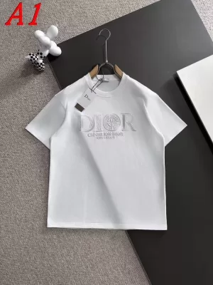 2025新作 DIORディオール ラウンドネック 半袖Tシャツ スタイリッシュ