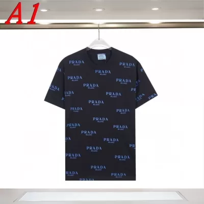 PRADAプラダ 2025新作   ラウンドネック 半袖Tシャツ   ヴィンテージ風