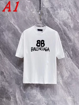 BALENCIAGAバレンシアガ 2025新作 ラウンドネック 半袖Tシャツ ネーム入り