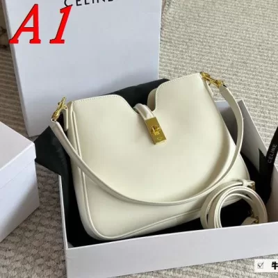 2025 キュート ショルダーバッグ CELINE  セリーヌ   28CM
