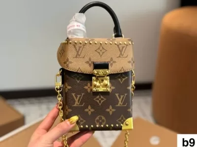 2025 かわいい ショルダーバッグ/ハンドバッグ LOUIS VUITTON ルイヴィトン 12CM
