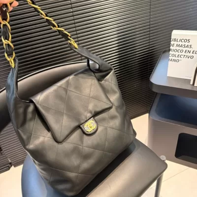 2025 使いやすい わきの下包み CHANEL  シャネル   30CM