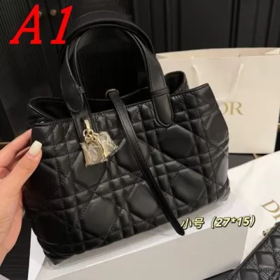 2025 精巧 ショルダーバッグ/ハンドバッグ DIOR ディオール 30CM/27CM