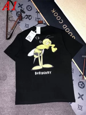2025新作 BURBERRYバーバリー ラウンドネック 半袖Tシャツ   ミニマリズム