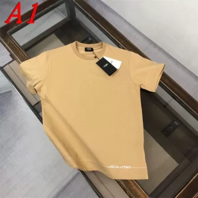 2025新作 FENDIフェンデイ ラウンドネック 半袖Tシャツ プレイフル