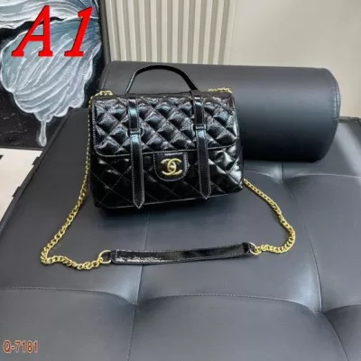 2025 デザイン性が高い ショルダーバッグ/ハンドバッグ CHANEL  シャネル   26CM