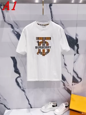 BURBERRYバーバリー 2025新作   ラウンドネック 半袖Tシャツ   コーディネート自在