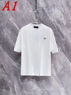 PRADAプラダ 2025新作   ラウンドネック 半袖Tシャツ   サステナブル