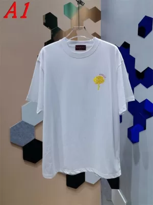 GUCCIグッチ 2025新作 クルーネック 半袖Tシャツ ヴィンテージ風