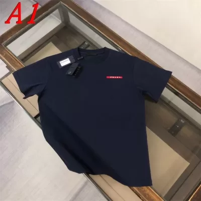 2025新作 PRADAプラダ クルーネック 半袖Tシャツ 着回し可