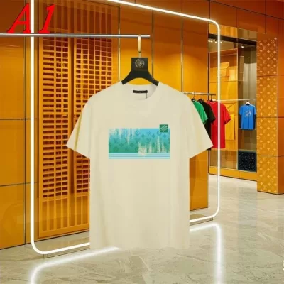 LOUIS VUITTONルイヴィトン 2025新作 ラウンドネック 半袖Tシャツ エモーショナル