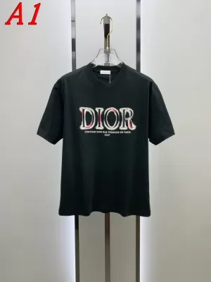 DIORディオール 2025新作 ラウンドネック 半袖Tシャツ 着回し可