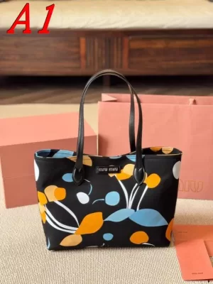 2025 軽量 ハンドバッグ MCM エムシーエム 30CM