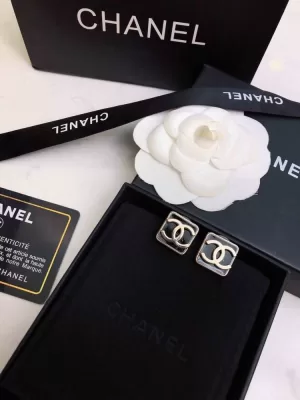 シャネル ピアス 2025SS 手入れ不要 CHANEL