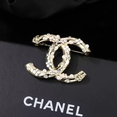 シャネル ブローチ 2025SS 厳選素材 CHANEL