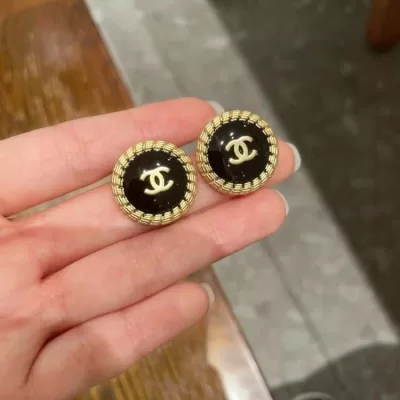 シャネル ピアス 2025SS ロングセラー CHANEL