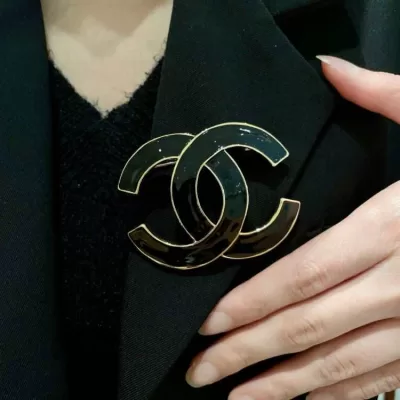 シャネル ブローチ 2025SS 頑丈 CHANEL