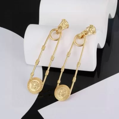 ヴェルサーチ イヤリング 2025SS 汗で変色しない VERSACE