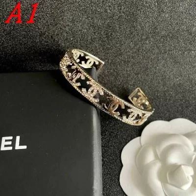シャネル ブレスレット/バングル 2025SS 日常使いに最適 CHANEL
