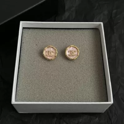 シャネル ピアス 2025SS 洗練された耐久性 CHANEL