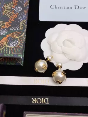 ディオール イヤリング 2025SS シーズン問わず DIOR