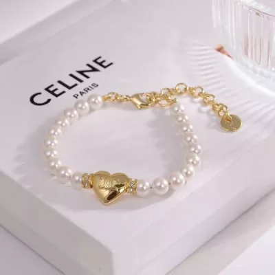 セリーヌ ブレスレット/バングル 2025SS コーデの要 CELINE