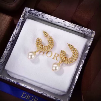 ディオール ピアス 2025SS 衝撃吸収 DIOR