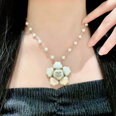 シャネル ネックレス 2025SS ワードローブの定番 CHANEL