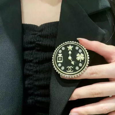 シャネル ブローチ 2025SS ワンランク上の耐久性 CHANEL
