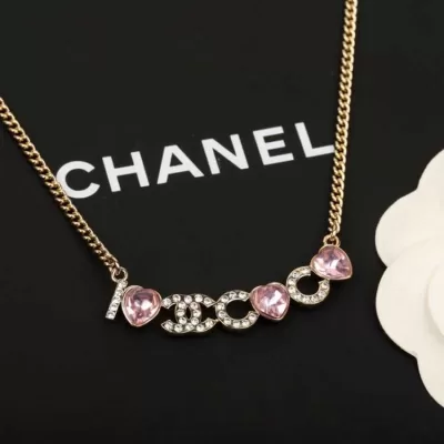 シャネル ネックレス 2025SS どんな装いにも合う CHANEL