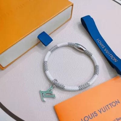 ルイヴィトン ブレスレット/バングル 2025SS スタイリッシュな定番 LOUIS VUITTON