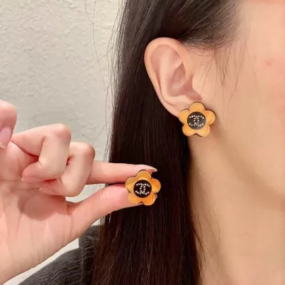 シャネル ピアス 2025SS 普遍的な美しさ CHANEL
