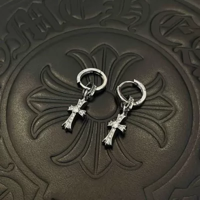 クロムハーツ ピアス 2025SS スタイリッシュな定番 CHROME HEARTS