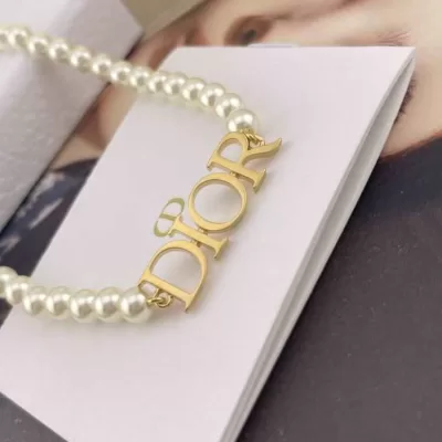 ディオール ネックレス 2025SS コーデの要 DIOR